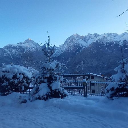 Malonno Casa Vacanza Pineta المظهر الخارجي الصورة