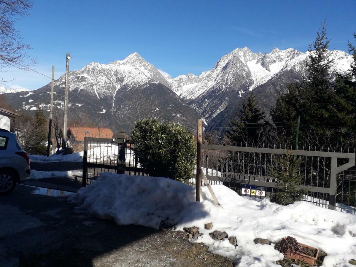 Malonno Casa Vacanza Pineta المظهر الخارجي الصورة
