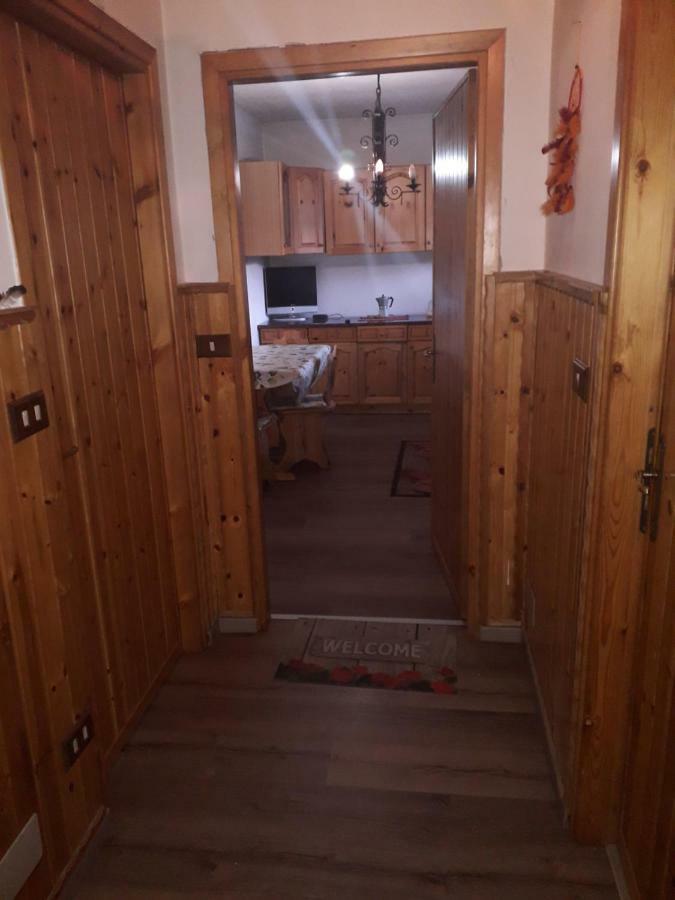 Malonno Casa Vacanza Pineta المظهر الخارجي الصورة